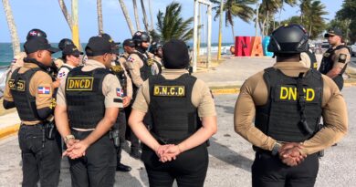 DNCD y Ministerio Público arrestan a nueve personas