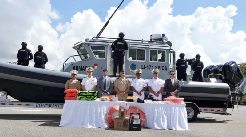 Armada fortalece sus capacidades navales con la incorporación de una nueva lancha donada por Estados Unidos