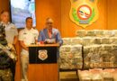 Golpean otra vez al narcotráfico: interceptan dos narcolanchas con 749 paquetes de presunta cocaína en operación simultánea